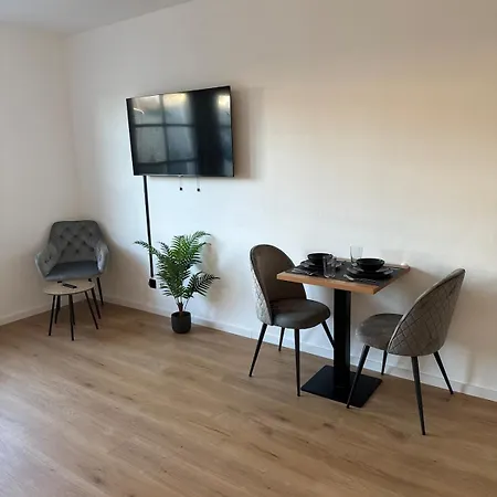 Cozy Apartment, 7 Mins To Hauptbahnhof